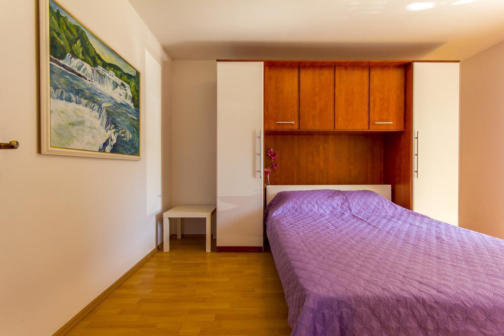Apartments Alba Fazana Exterior photo