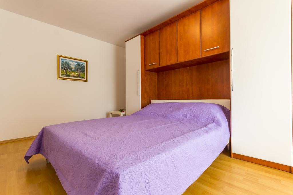 Apartments Alba Fazana Exterior photo